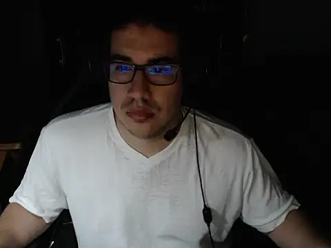 thealfawolf01 online show from 05.06.26