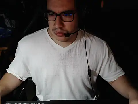 thealfawolf01 online show from 05.07.26