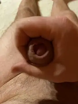 KiHaennem1234 online show from 12.10.24