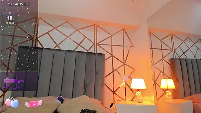 Snapshot of Megan_Thompsonn chatting on 03.13.25 Megan Thompsonn online show from 03.13.25