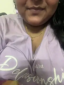 smile pretty online show from 01.16.25