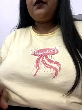 smile pretty online show from 09.25.25