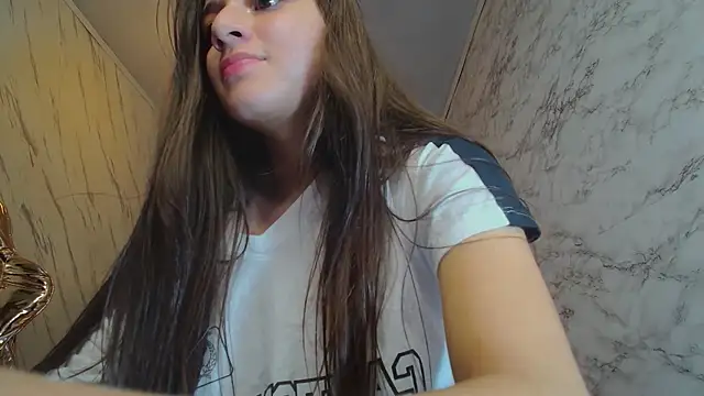 Snapshot of _Emily_v chatting on 01.17.25 Emily v online show from 01.17.25