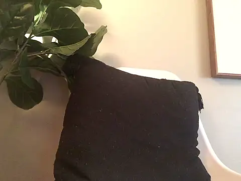 loveofbea online show from 12.08.24