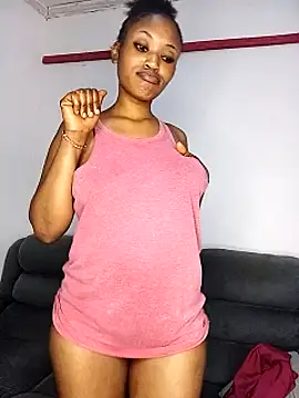 Snapshot of cutenipples chatting on 11.13.25 cutenipples online show from 11.13.25