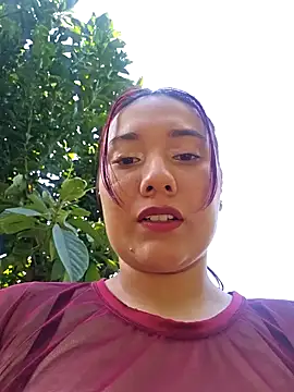 Snapshot of Blushing_Katy chatting on 12.10.24 Blushing Katy online show from 12.10.24