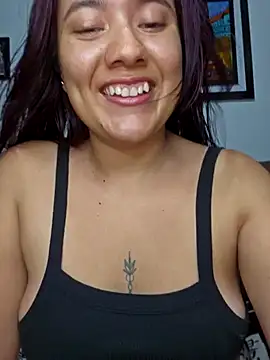 Snapshot of Blushing_Katy chatting on 01.28.25 Blushing Katy online show from 01.28.25