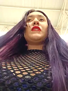 Snapshot of Blushing_Katy chatting on 12.15.25 Blushing Katy online show from 12.15.25