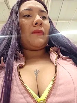 Snapshot of Blushing_Katy chatting on 12.21.25 Blushing Katy online show from 12.21.25