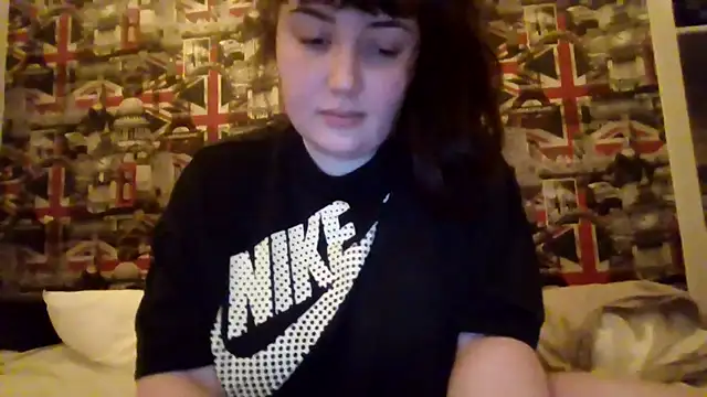 Snapshot of Lynylou chatting on 01.05.26 Lynylou online show from 01.05.26