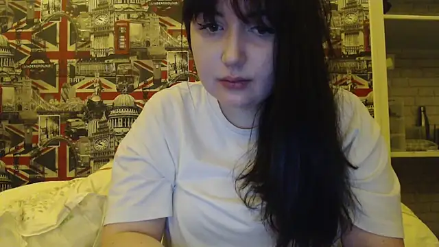 Snapshot of Lynylou chatting on 02.08.26 Lynylou online show from 02.08.26