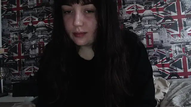 Lynylou online show from 02.17.26
