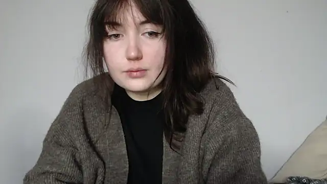 Lynylou online show from 03.17.26