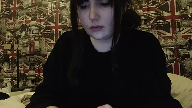 Lynylou online show from 03.24.26