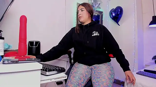 angel hardy dl online show from 02.13.25