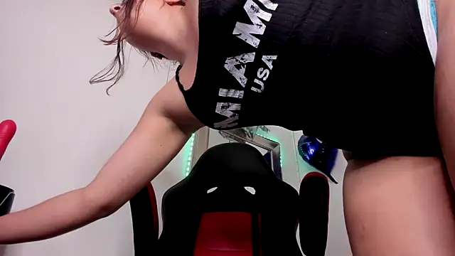 angel hardy dl online show from 02.26.25