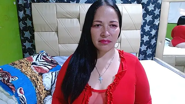 Stefanny Taylor  online show from 02.21.26