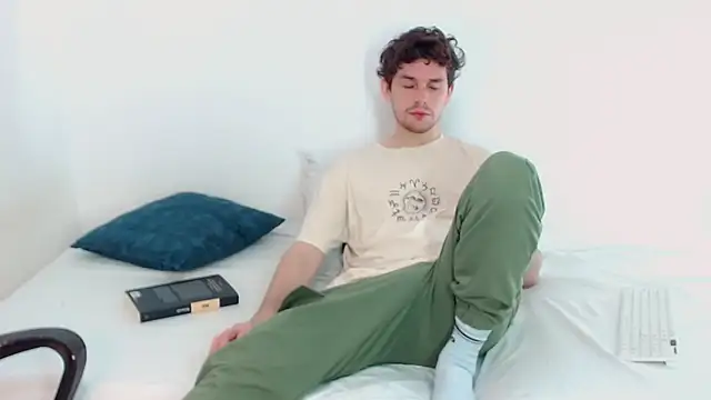 Elio555 online show from 12.12.24