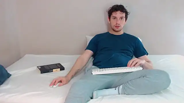 Elio555 online show from 02.16.25