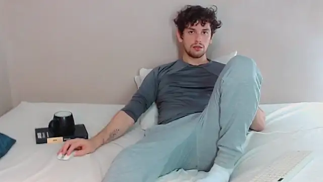 Elio555 online show from 02.23.25