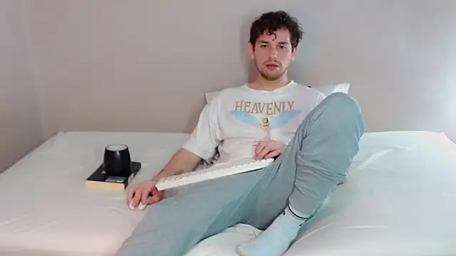 Elio555 online show from 03.18.25