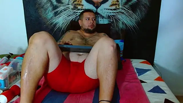 Michaell Myerss  online show from 09.12.25