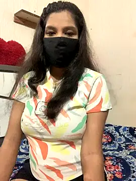 Snapshot of hottiess69 chatting on 10.03.25 hottiess69 online show from 10.03.25
