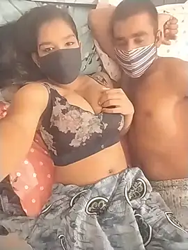 Snapshot of hottiess69 chatting on 07.26.26 hottiess69 online show from 07.26.26