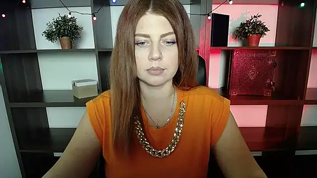 Snapshot of Lizzy_Love chatting on 02.28.25 Lizzy Love online show from 02.28.25