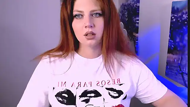 Snapshot of Lizzy_Love chatting on 11.20.25 Lizzy Love online show from 11.20.25