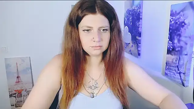 Snapshot of Lizzy_Love chatting on 06.26.26 Lizzy Love online show from 06.26.26