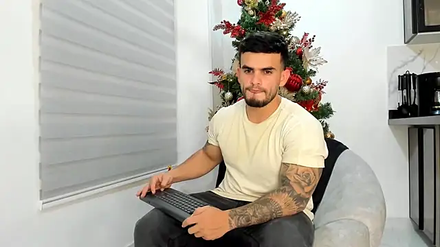 Ricardogo19 online show from 11.21.25