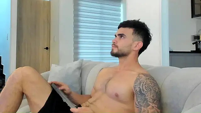 Ricardogo19 online show from 08.06.26