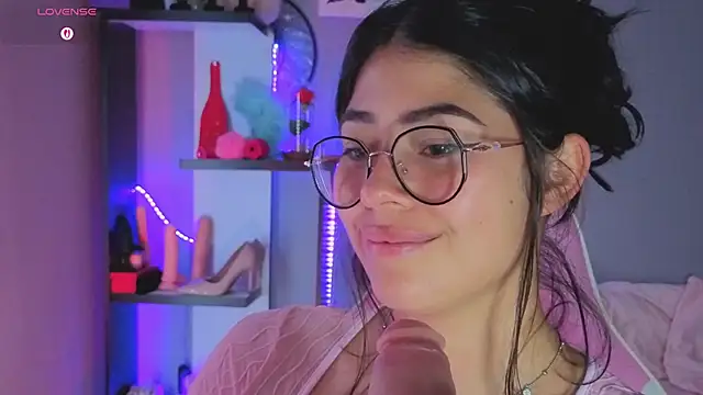 LoaLuxury online show from 02.27.26