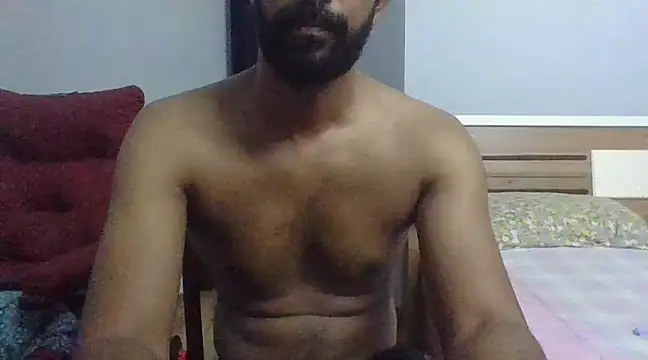 Snapshot of IndianEurope chatting on 03.19.25 IndianEurope online show from 03.19.25