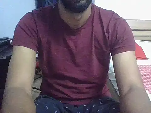 Snapshot of IndianEurope chatting on 02.12.26 IndianEurope online show from 02.12.26