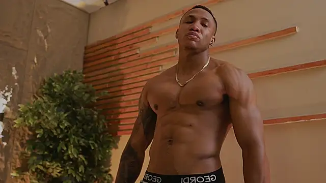 Logan Varela online show from 10.26.25