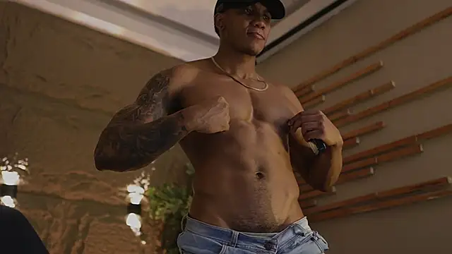 Logan Varela online show from 01.11.26