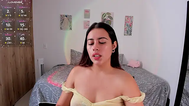 Agatha Vixen online show from 11.16.25