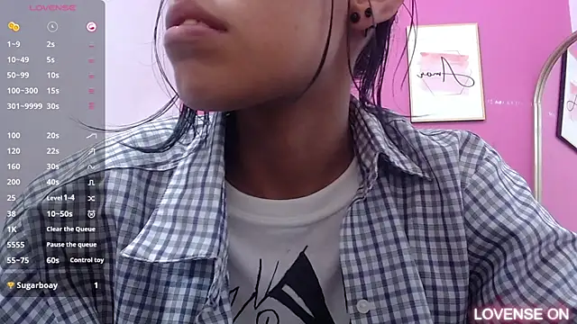 yourcuteneighbourr online show from 03.20.25