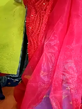 Cute Suhani online show from 12.08.24