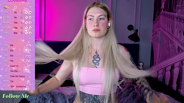 Liv Fay online show from 01.22.25