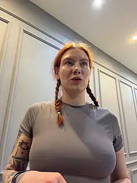 Snapshot of Liv_Fay chatting on 03.14.26 Liv Fay online show from 03.14.26