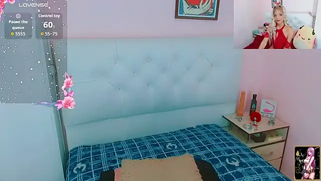 Snapshot of alexa-xxx- chatting on 06.10.26 alexa-xxx- online show from 06.10.26