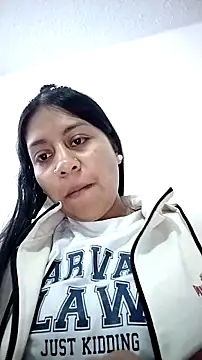 Snapshot of Tiphanydirty3 chatting on 10.24.25 Tiphanydirty3 online show from 10.24.25