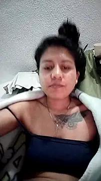 Snapshot of Tiphanydirty3 chatting on 12.23.25 Tiphanydirty3 online show from 12.23.25