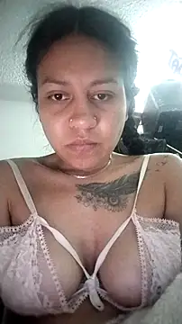 Tiphanydirty3 online show from 03.17.26