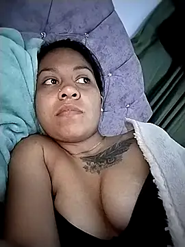 Tiphanydirty3 online show from 04.28.26