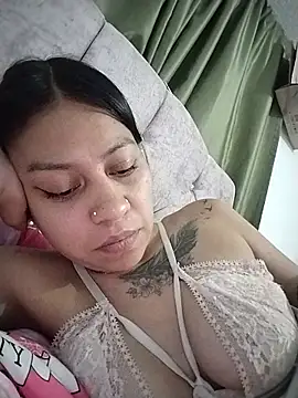 Tiphanydirty3 online show from 05.30.26