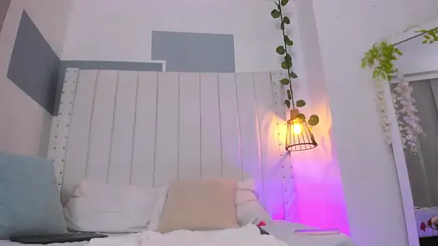 hannah gray online show from 11.18.25